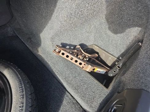 Used 2017 Cadillac ATS Luxury image 30