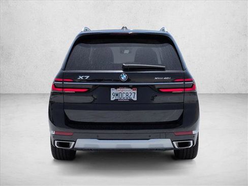Used 2025 BMW X7 xDrive40i w/ Executive Package AWD/4WD image 6