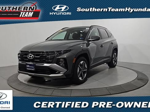 Certified 2025 Hyundai Tucson SEL AWD/4WD image 1