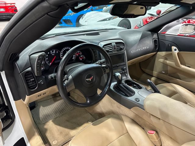 Used 2007 Chevrolet Corvette Coupe w/ Preferred Equipment Group RWD image 31