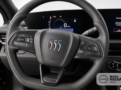 Used 2025 Buick Envista Preferred FWD image 9