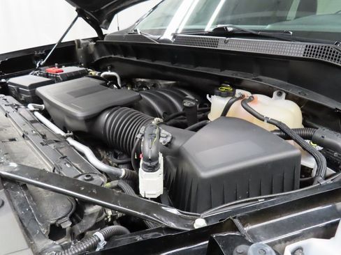 Used 2025 Chevrolet Silverado 1500 LT image 20