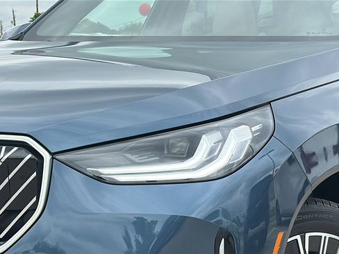 New 2026 BMW X3 xDrive30 w/ Premium Package AWD/4WD image 4