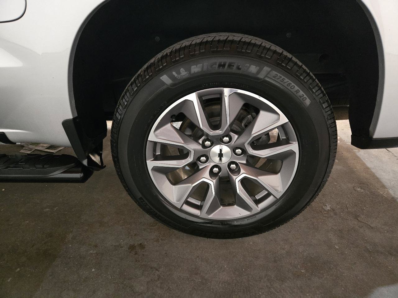 Used 2019 Chevrolet Silverado 1500 RST AWD/4WD image 24