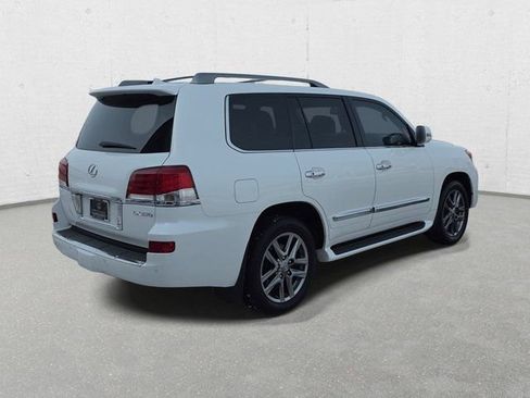 Used 2014 Lexus LX 570 4WD image 5