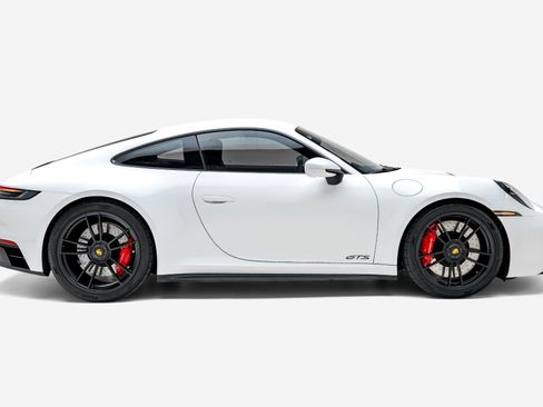 Used 2023 Porsche 911 Carrera GTS RWD image 8