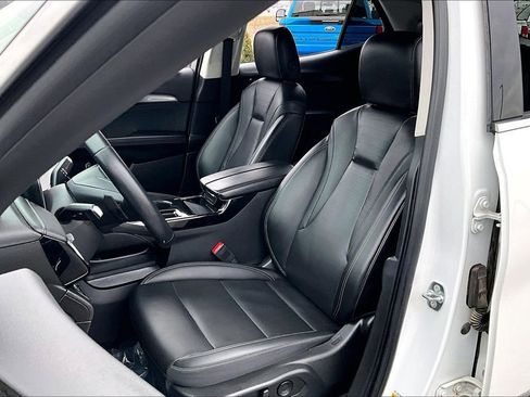 Used 2024 Buick Envision Preferred image 25