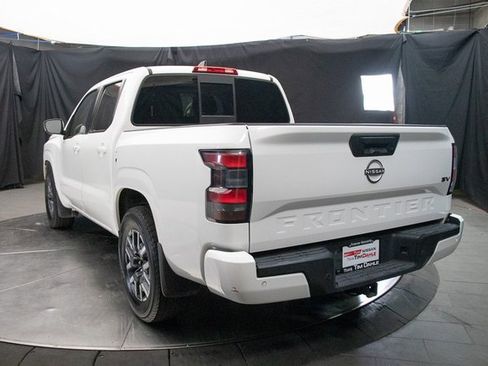 Used 2022 Nissan Frontier SV image 10