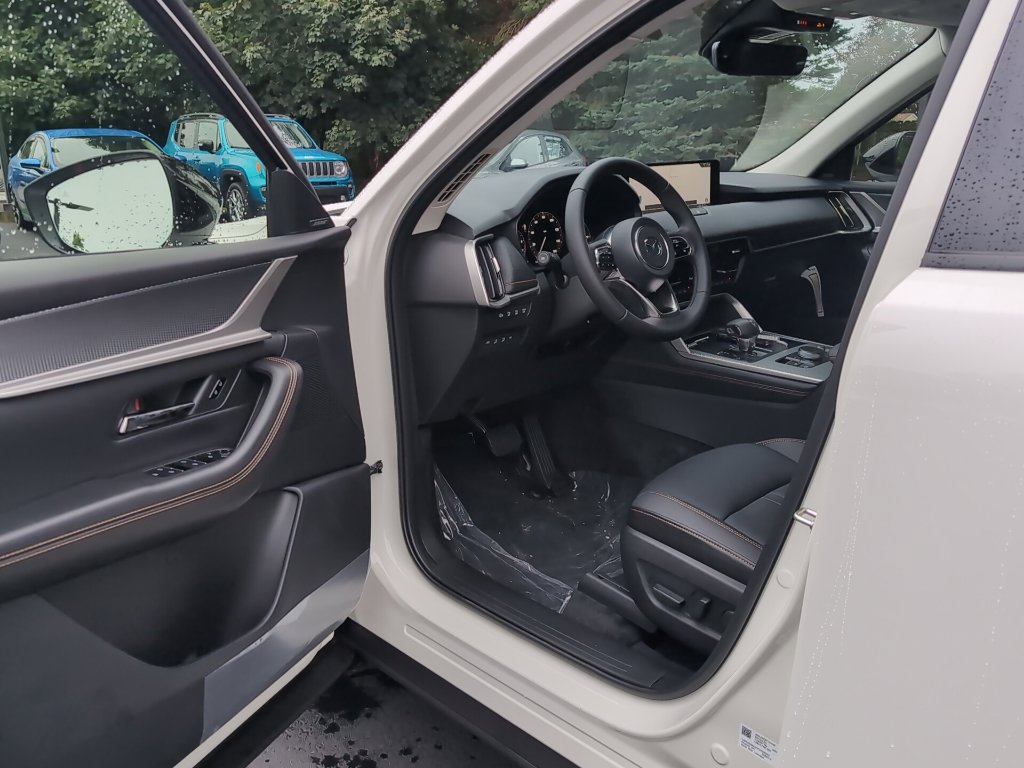 New 2026 MAZDA CX-70 3.3 Turbo w/ Premium Package AWD/4WD image 19