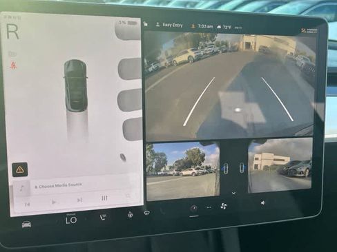 Used 2023 Tesla Model Y Long Range AWD/4WD image 10