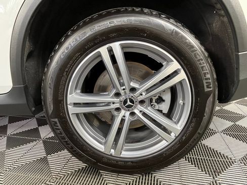 Used 2022 Mercedes-Benz GLC 300 GLC 300 image 15