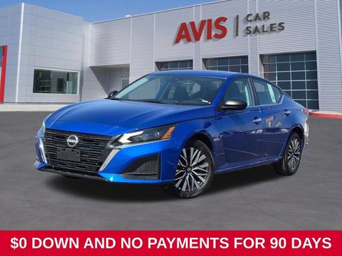 Used 2025 Nissan Altima 2.5 SV AWD/4WD image 1