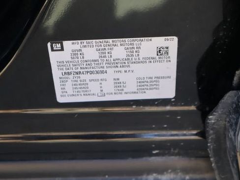 Used 2023 Buick Envision Essence w/ Sport Touring Package FWD image 29