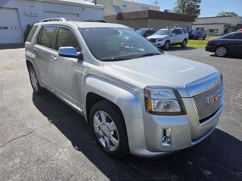 Used 2015 GMC Terrain Denali w/ Cargo Package AWD/4WD image 1