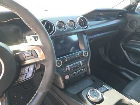 Certified 2021 Ford Mustang Shelby GT500 w/ Technology Package image 15