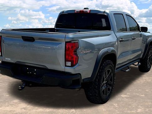 Used 2023 Chevrolet Colorado Trail Boss w/ Technology Package AWD/4WD image 7
