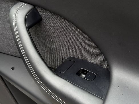 Used 2023 Tesla Model X image 67