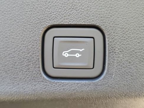 New 2026 GMC Acadia Denali w/ Super Cruise Package AWD/4WD image 33