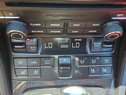 Certified 2017 Porsche 911 Carrera 4S AWD/4WD image 14
