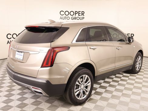 Used 2023 Cadillac XT5 Premium Luxury w/ Technology Package AWD/4WD image 21