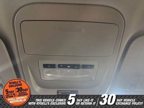 Certified 2022 Chevrolet Colorado Z71 w/ Z71 Midnight Edition image 35