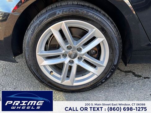 Used 2017 Audi A4 2.0T Premium image 25