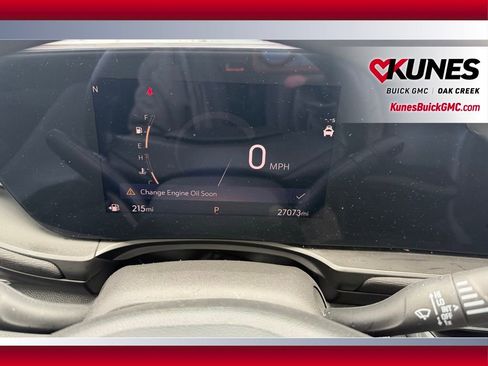 Used 2024 Buick Envista Preferred w/ Advanced Safety Package image 19