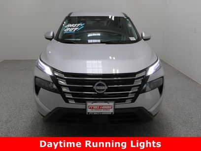 Used 2024 Nissan Rogue SV