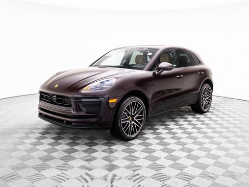 New 2026 Porsche Macan image 1