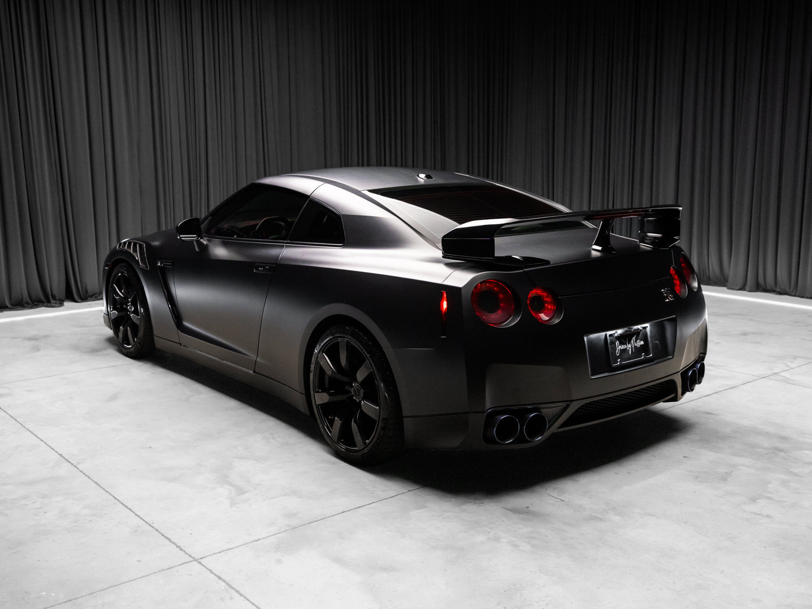 Used 2009 Nissan GT-R Premium AWD/4WD image 39