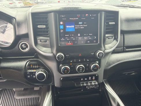 Used 2022 RAM 1500 Big Horn AWD/4WD image 30