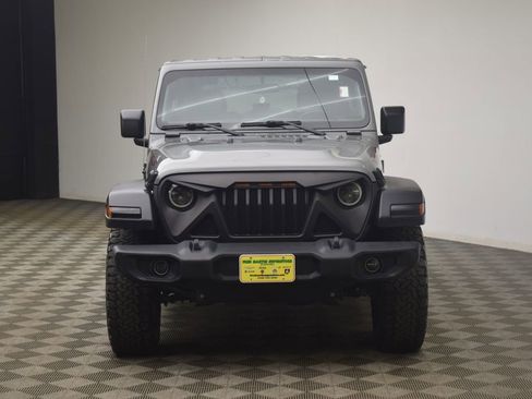 Used 2022 Jeep Wrangler Sport image 18