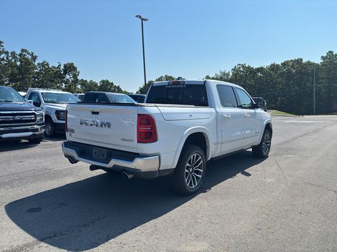 Used 2025 RAM 1500 Limited AWD/4WD image 3