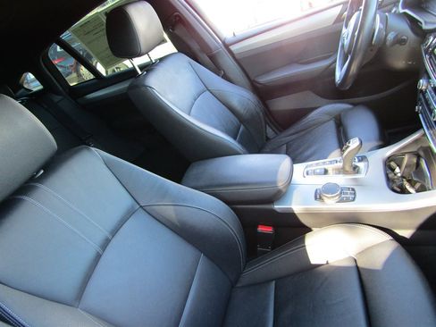 Used 2017 BMW X4 M40i image 5