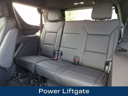 Used 2025 GMC Yukon Denali w/ LPO, Floor Liner Package AWD/4WD image 21