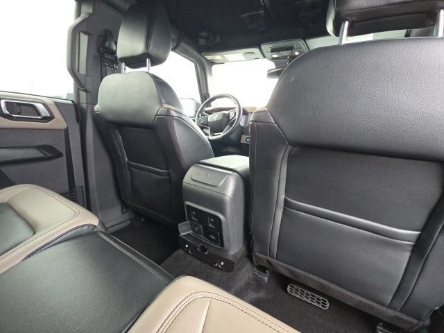 Used 2024 Ford Bronco Wildtrak AWD/4WD image 17