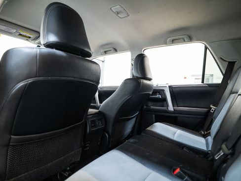 Certified 2019 Toyota 4Runner SR5 Premium image 30