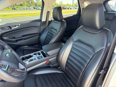 Used 2022 Ford Edge SEL w/ Convenience Package AWD/4WD image 13