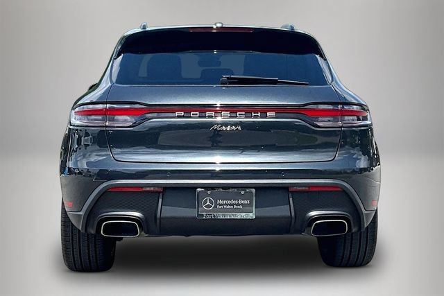 Used 2025 Porsche Macan AWD/4WD image 5