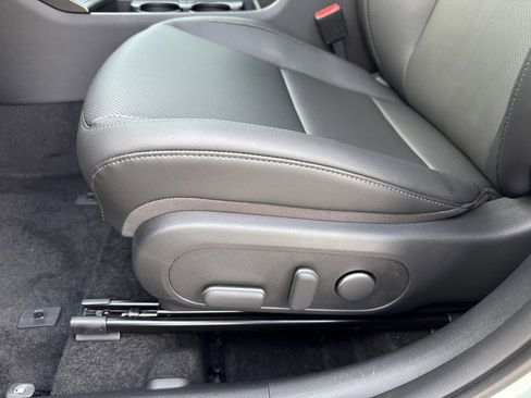 New 2026 Hyundai Kona SEL Premium FWD image 11