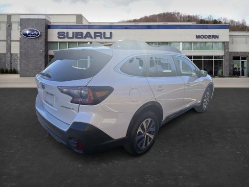 Used 2020 Subaru Outback 2.5i image 5