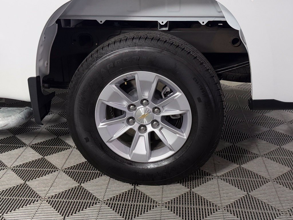 Used 2025 Chevrolet Silverado 1500 W/T RWD image 11