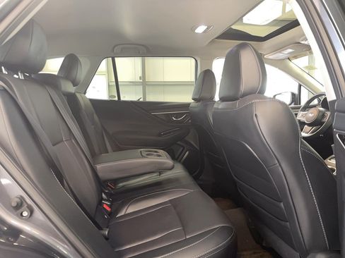 Used 2025 Subaru Outback Limited AWD/4WD image 22
