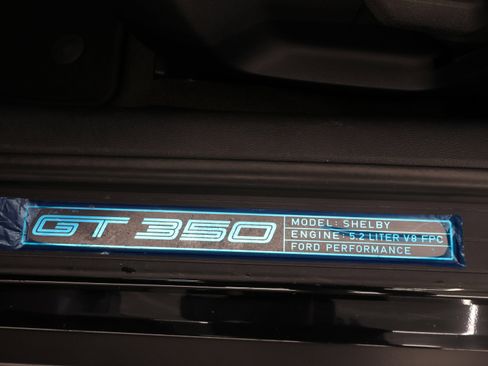 Used 2016 Ford Mustang Shelby GT350R w/ GT350R Equipment Group 920A image 44