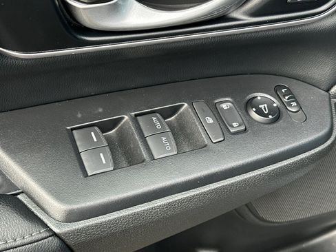 Used 2022 Honda CR-V EX-L image 12