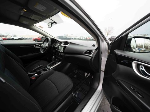 Used 2019 Nissan Sentra SV image 25