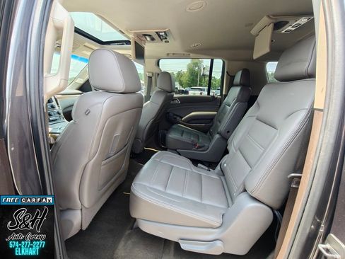 Used 2016 GMC Yukon XL Denali w/ Open Road Package AWD/4WD image 19
