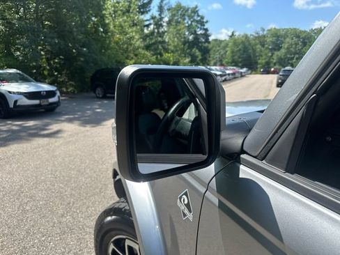 Used 2024 Ford Bronco Outer Banks AWD/4WD image 17