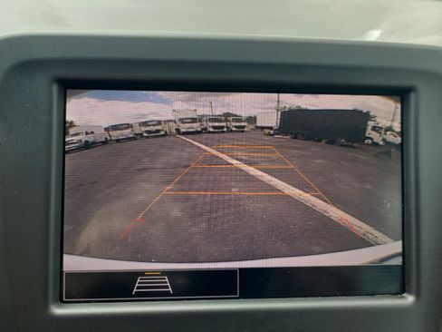 Used 2023 Chevrolet Equinox LS w/ LS Convenience Package FWD image 19