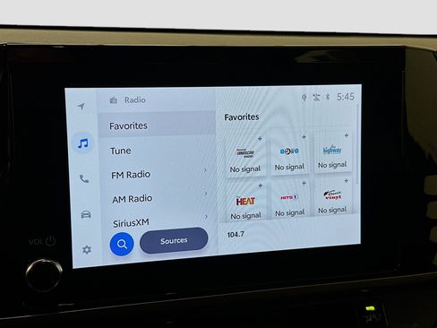 Used 2025 Toyota Camry LE image 21